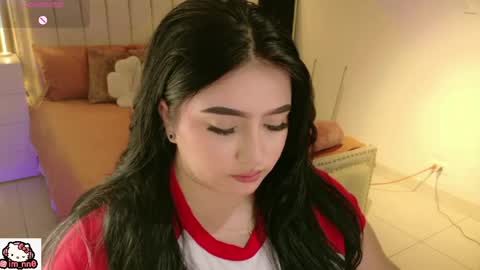 Snapshot of ninna_sweet_ chatting on 05-27-26, 01:30 Nina online show from 05-27-26, 01:30