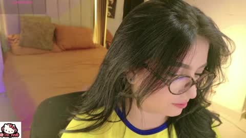 Snapshot of ninna_sweet_ chatting on 05-31-26, 02:02 Nina online show from 05-31-26, 02:02