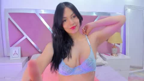 Ninna  online show from 01-19-26, 12:42