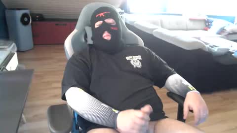 Snapshot of ninocut6 chatting on 03-02-26, 10:11 ninocut6 online show from 03-02-26, 10:11