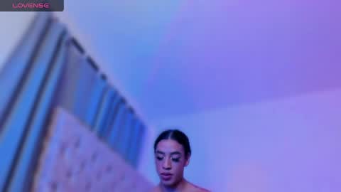 Ninon Beart online show from 05-15-26, 11:12