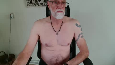 Snapshot of nipplesilverdad55 chatting on 11-10-25, 09:08 nipplesilverdad55 online show from 11-10-25, 09:08
