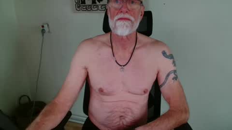 Snapshot of nipplesilverdad55 chatting on 11-19-25, 11:43 nipplesilverdad55 online show from 11-19-25, 11:43