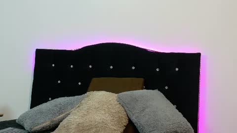 Snapshot of nira_lux chatting on 06-29-26, 01:45 Nira Lux online show from 06-29-26, 01:45