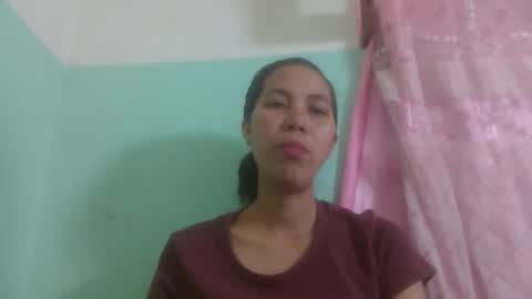 Snapshot of nirisouh chatting on 04-25-26, 06:05 nirisouh online show from 04-25-26, 06:05