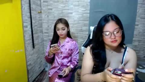 Nadz online show from 09-17-25, 03:24