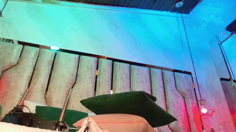 Nixx  online show from 12-14-25, 03:12