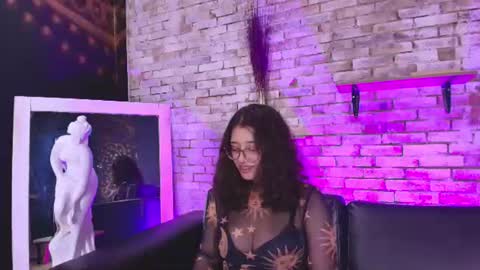 Snapshot of nixie_sky chatting on 07-14-26, 04:06 Sky online show from 07-14-26, 04:06