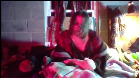 Snapshot of nixylix chatting on 01-04-25, 05:05 nixylix online show from 01-04-25, 05:05