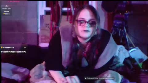 Snapshot of nixylix chatting on 01-07-25, 05:01 nixylix online show from 01-07-25, 05:01