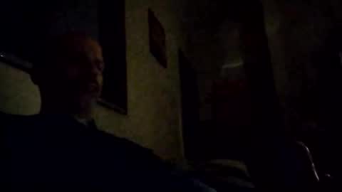 Snapshot of nkmenn chatting on 11-28-25, 01:41 nkmenn online show from 11-28-25, 01:41
