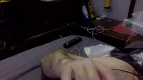 Snapshot of nl_guy chatting on 06-08-26, 02:56 nl_guy online show from 06-08-26, 02:56