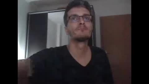 Snapshot of nmcandeias chatting on 10-11-25, 12:43 Nuno online show from 10-11-25, 12:43