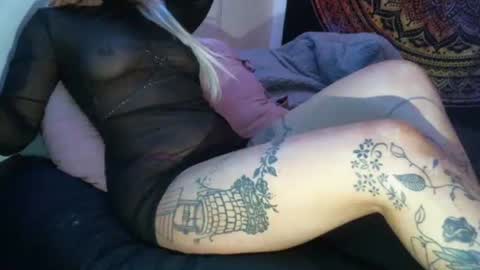 Leah online show from 12-16-24, 10:08