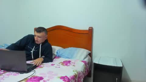 Emma - Mike online show from 10-19-25, 11:49