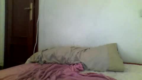 Snapshot of noa23x chatting on 10-27-25, 11:25 noa23x online show from 10-27-25, 11:25