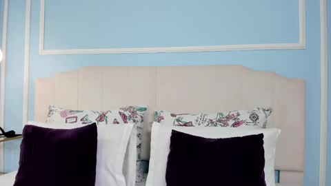 Noa Blue online show from 04-17-26, 04:43