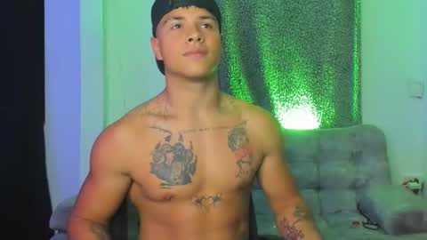 Snapshot of noah_223 chatting on 11-11-25, 01:05 noah_223 online show from 11-11-25, 01:05