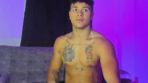 noah_223 online show from 11-23-25, 12:54