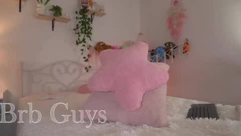 Snapshot of noah__23 chatting on 05-18-26, 10:37 noah__23 online show from 05-18-26, 10:37