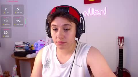 Snapshot of noah_blue7 chatting on 02-04-25, 12:08 Noah online show from 02-04-25, 12:08