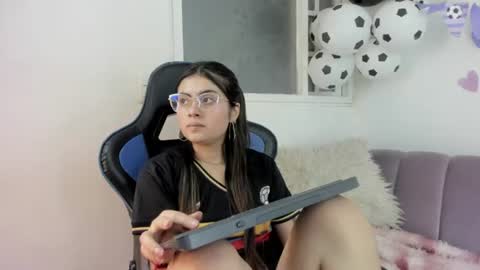 Snapshot of noah_bunny chatting on 07-07-26, 08:57 noah_bunny online show from 07-07-26, 08:57