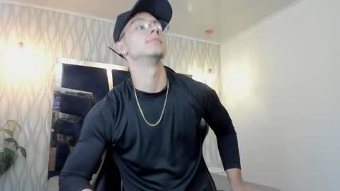 Noah online show from 03-23-26, 05:06