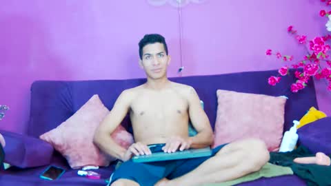 Noah online show from 02-04-26, 03:07