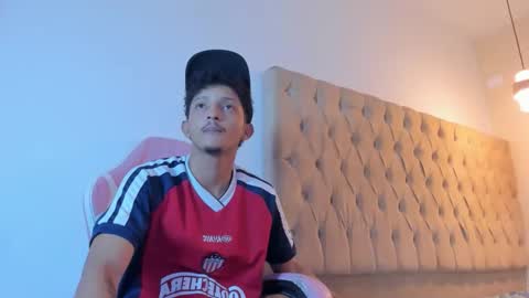 noah_jacksxn online show from 06-03-26, 07:55