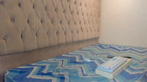 noah_jacksxn online show from 06-10-26, 07:29