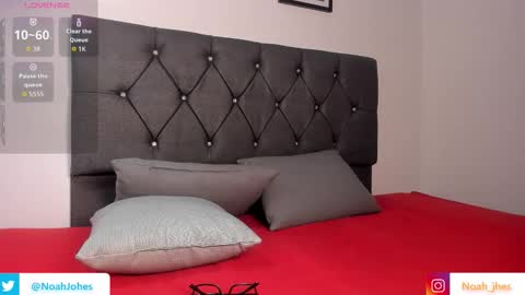 noah_johes online show from 10-22-25, 03:51