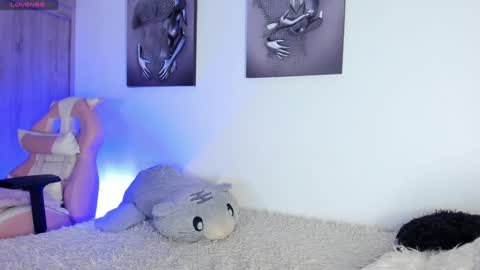 Snapshot of noah_lambert chatting on 02-03-25, 04:04 Noah online show from 02-03-25, 04:04