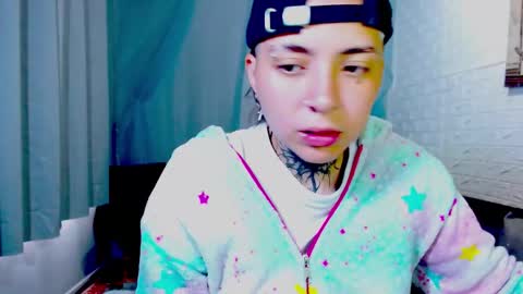 noah hehim    online show from 03-26-26, 02:00