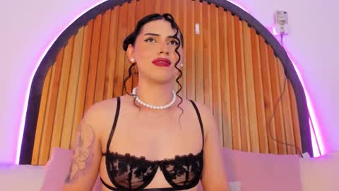 Mrs. Monroe online show from 12-24-24, 10:17