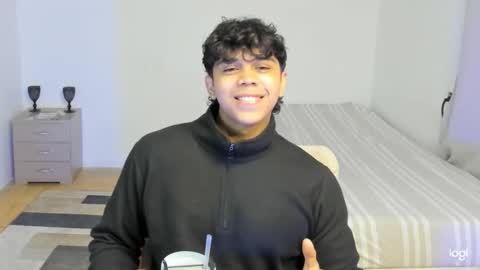 luis navas online show from 05-11-26, 04:40