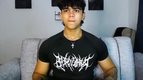 luis navas online show from 05-26-26, 03:13