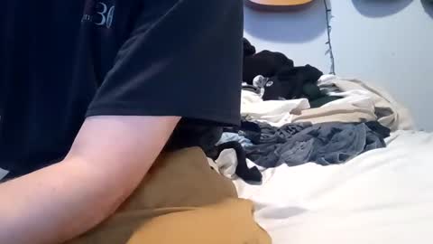 Snapshot of noah_wesley chatting on 09-15-25, 06:46 Noah Wesley online show from 09-15-25, 06:46