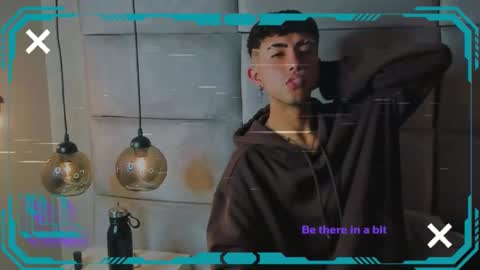 Snapshot of noah_xitruxx chatting on 01-28-25, 03:36 Noah online show from 01-28-25, 03:36