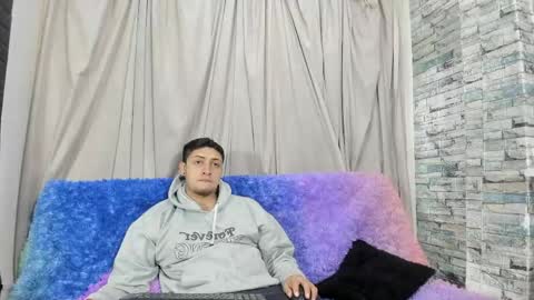 Noahandbunny online show from 05-05-26, 11:29