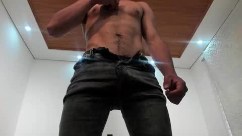 LIAM- noah online show from 11-17-25, 01:06