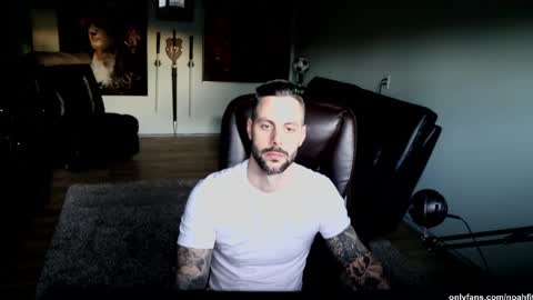 Noah Fitt online show from 04-25-26, 02:36