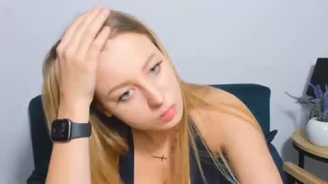 Snapshot of noahpretty chatting on 10-20-25, 03:23 noahpretty online show from 10-20-25, 03:23