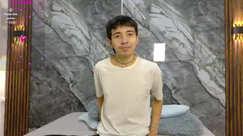 Snapshot of noahwalker__ chatting on 07-02-26, 11:05 online show from 07-02-26, 11:05