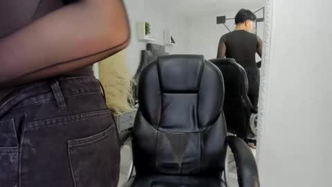 Snapshot of noahwolff_ chatting on 02-04-26, 04:51 Noah online show from 02-04-26, 04:51