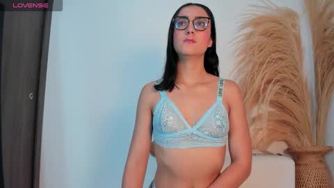 Noami Rose  online show from 02-04-26, 12:16