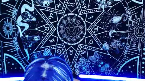 caroline online show from 03-12-26, 07:31