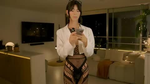 Snapshot of nobodyisperfect___ chatting on 05-30-26, 12:41 Samantha online show from 05-30-26, 12:41