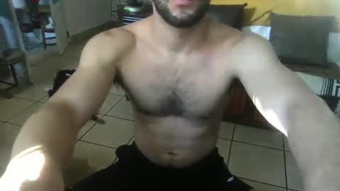 Snapshot of nobudget06 chatting on 01-18-25, 02:55 nobudget06 online show from 01-18-25, 02:55