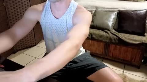 Snapshot of nobudget06 chatting on 03-12-25, 01:47 nobudget06 online show from 03-12-25, 01:47