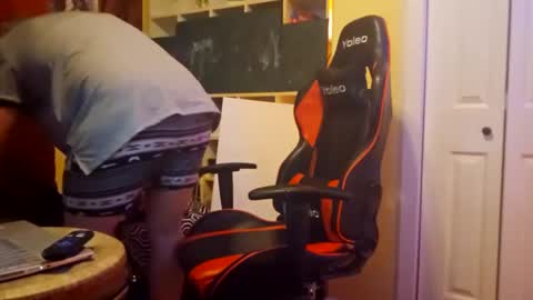 Snapshot of nodak808 chatting on 09-13-25, 11:32 Jonny Coxman online show from 09-13-25, 11:32